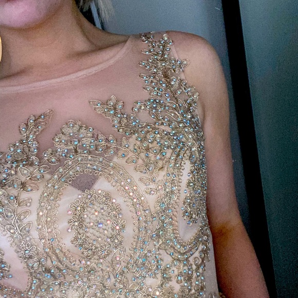 PROM DRESS - Picture 3 of 4